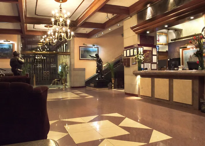 Gillow Hotel