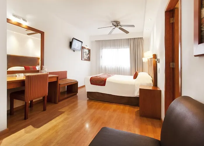 Gillow Hotel 4*